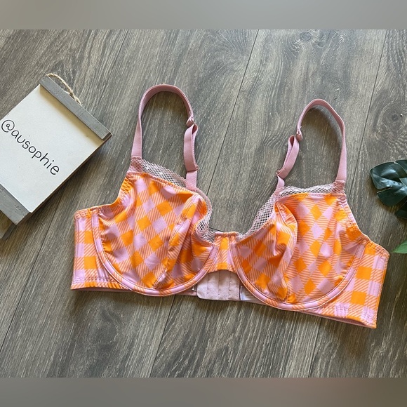 Savage X Fenty Gingham Remix Unlined Plunge Bra in Check'D Out Size 40DD NWOT! - Picture 5 of 10